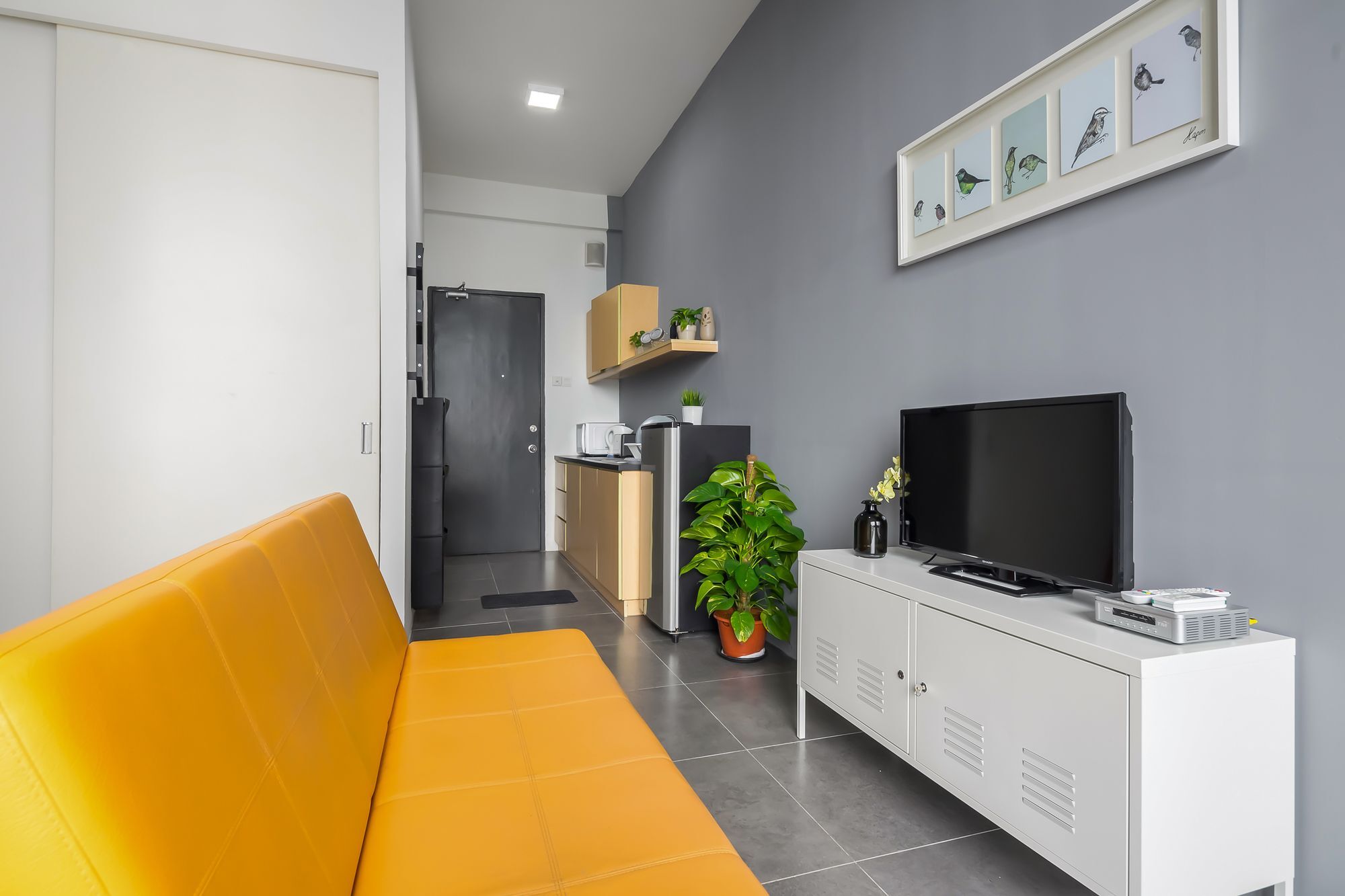 The 12 Suites @ Empire Damansara Петалинг Джая Екстериор снимка
