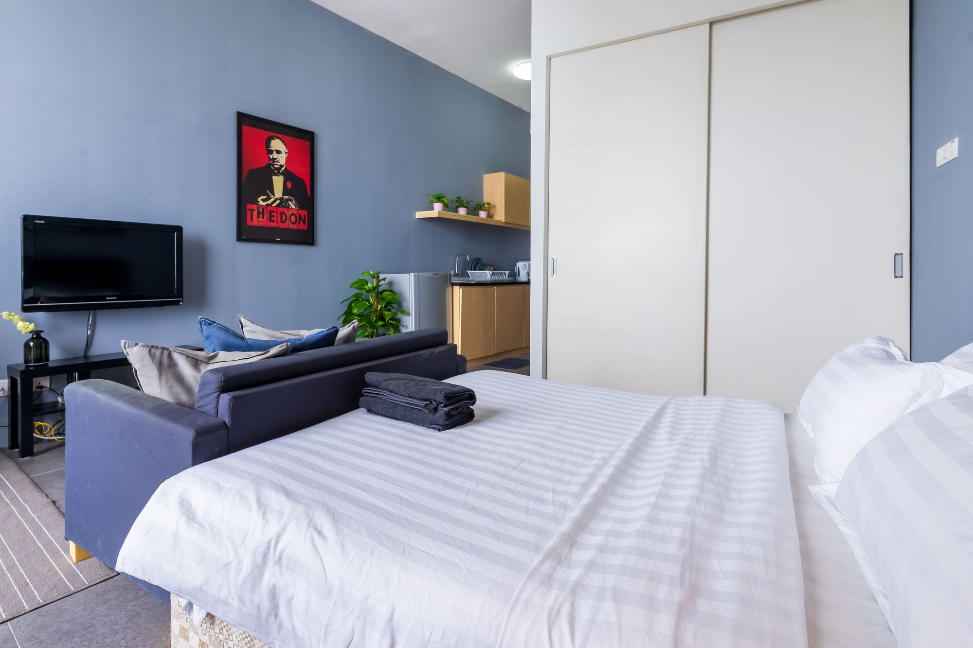 The 12 Suites @ Empire Damansara Петалинг Джая Екстериор снимка