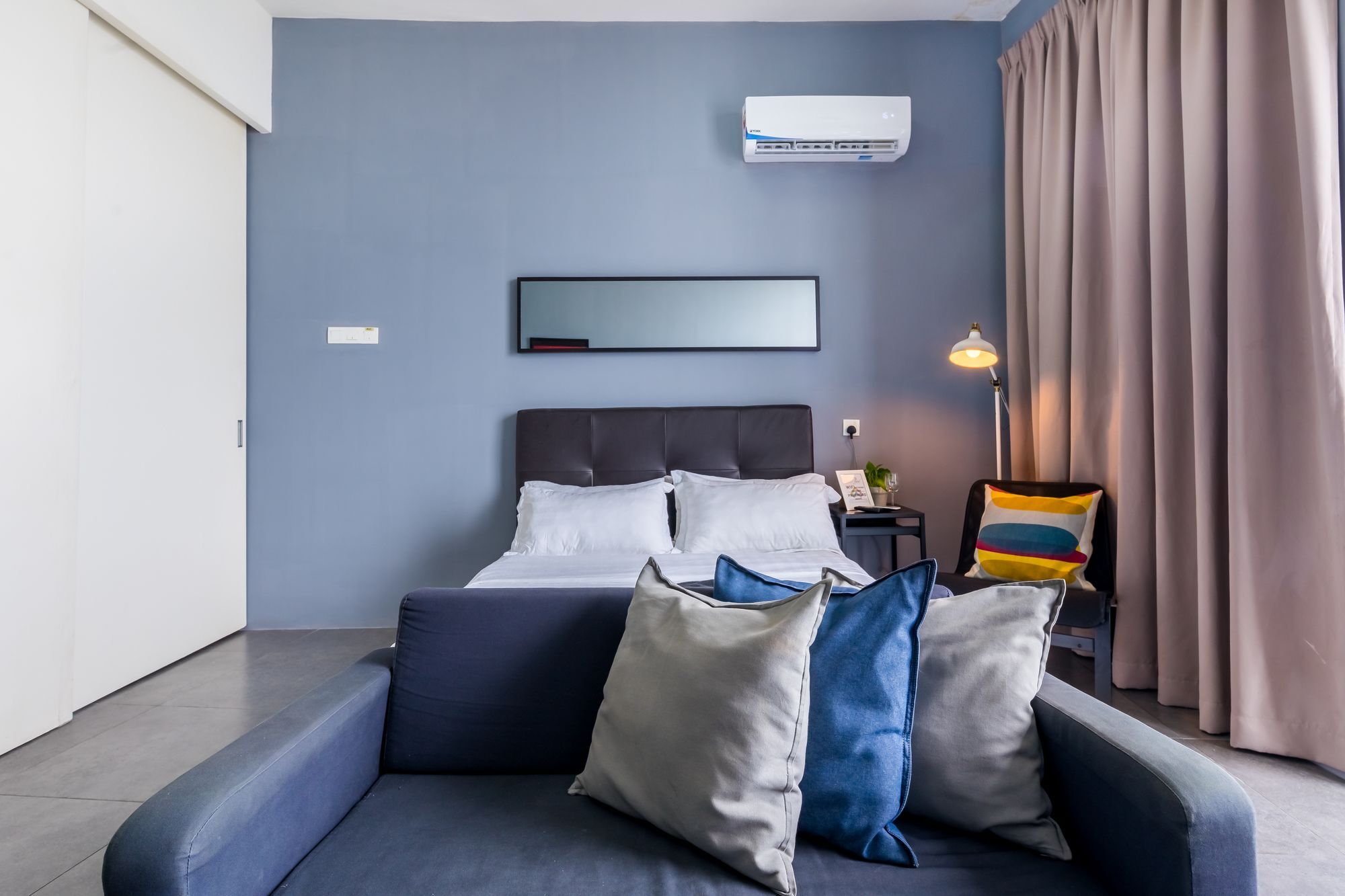 The 12 Suites @ Empire Damansara Петалинг Джая Екстериор снимка